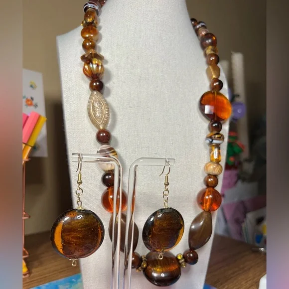 “Sienna Sunset” Artisan Beaded Necklace & Earring Set - Picture 2 of 11